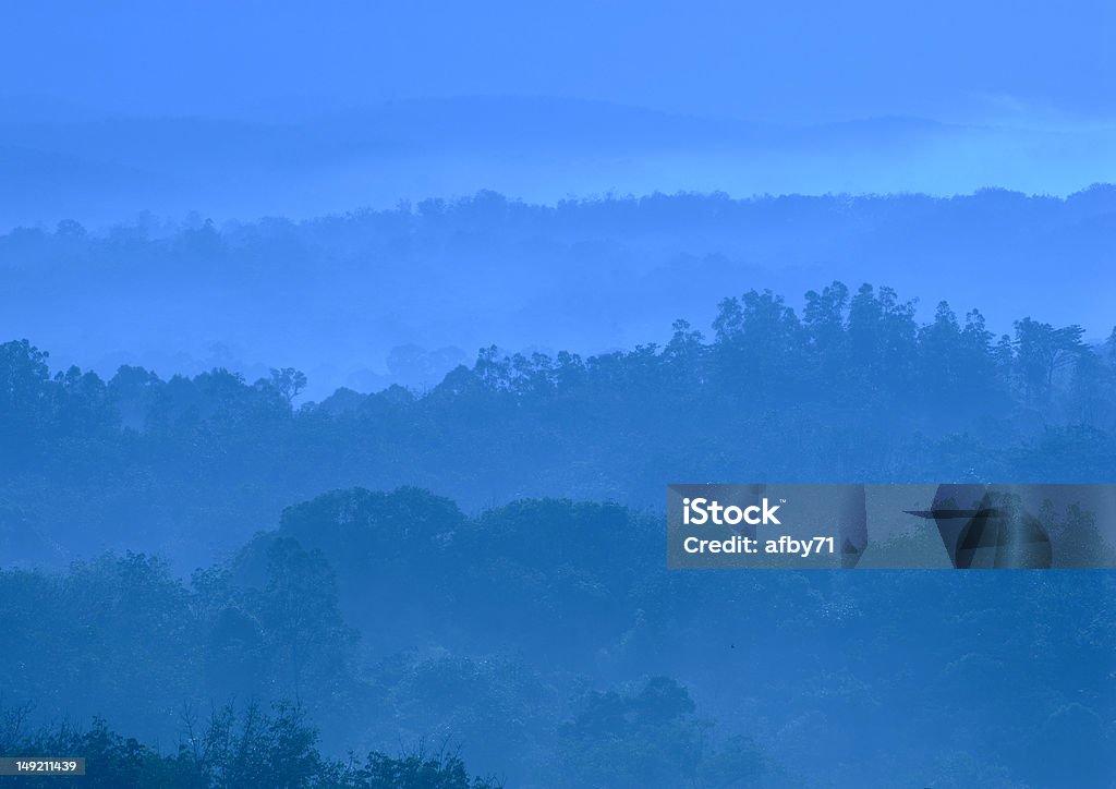 Nebligen Morgen - Lizenzfrei Berg Stock-Foto