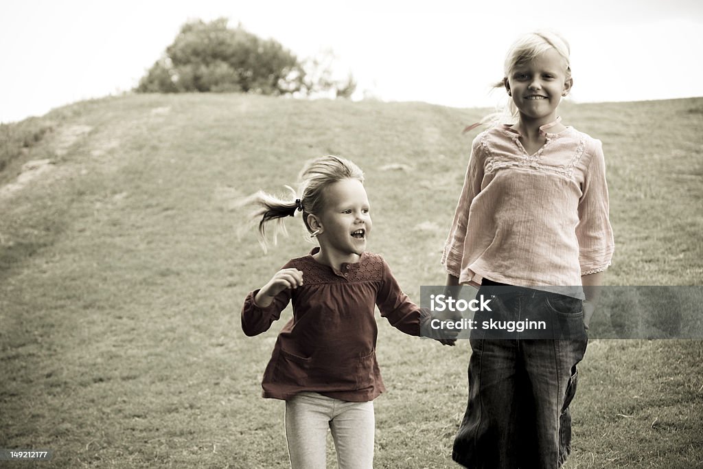 Springen Mädchen - Lizenzfrei Altertümlich Stock-Foto