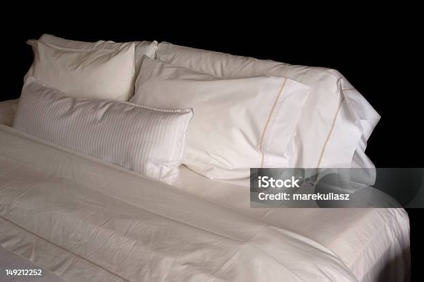 베개가 호텔 침대 1개 0명에 대한 스톡 사진 및 기타 이미지 - 0명, 5, 가리기