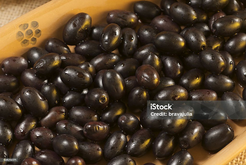 Azeitonas pretas prato - Foto de stock de Alimentação Saudável royalty-free