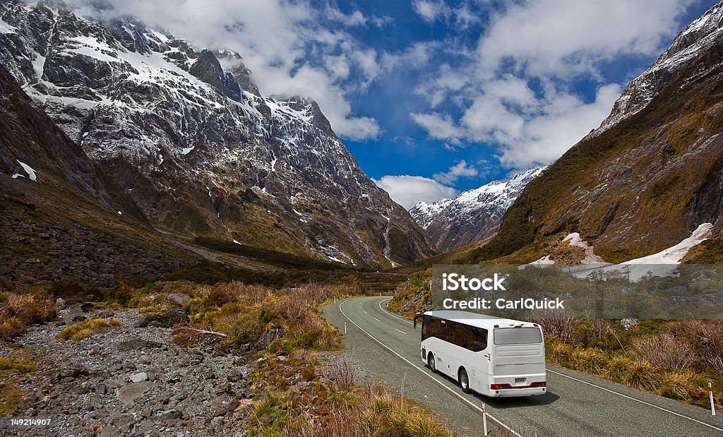 버스 여행 뉴질랜드 - 로열티 프리 대형 버스 스톡 사진