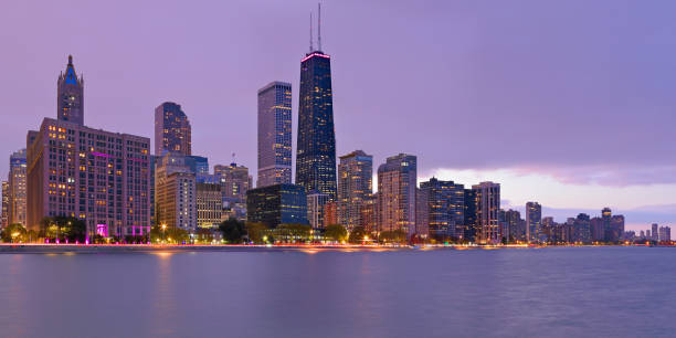 istock Chicago Skyline Panorama + Lake Michigan 1492164902