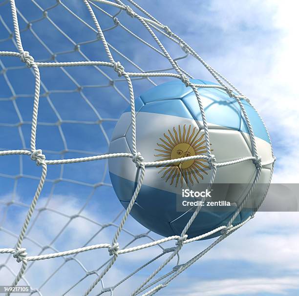 Soccerball En Net Foto de stock y más banco de imágenes de Argentina - Argentina, Azul, Bandera