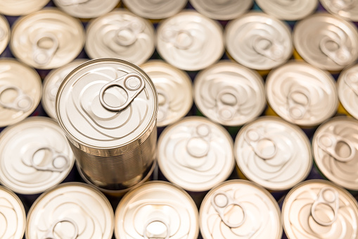 ring-pull cans - golden background
