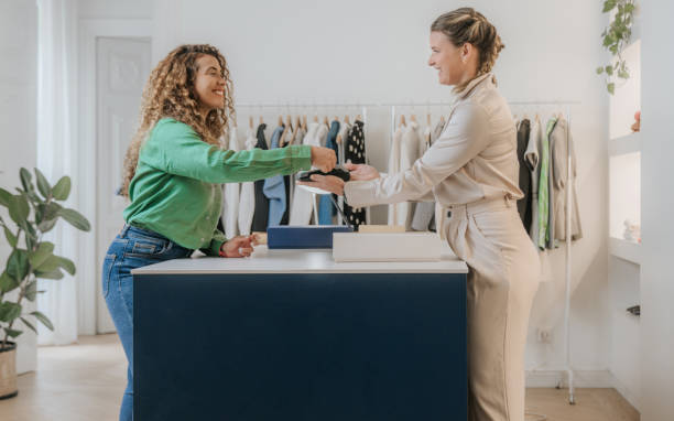 istock Women working at a store 1492259036