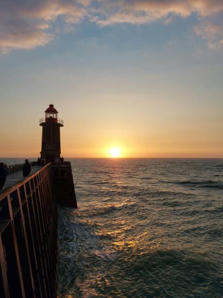 istock sunset over the sea 1492268431