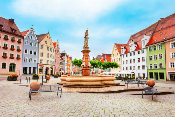 istock Hauptplatz main square, Landsberg am Lech 1492276238