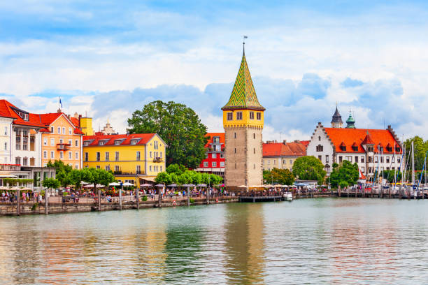 istock Mangturm in Lindau old town in Bavaria, Germany 1492276280