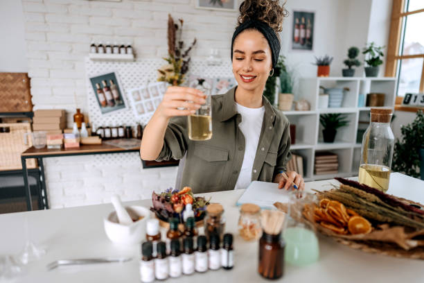 istock Working on new products in a cosmetic store 1492291511