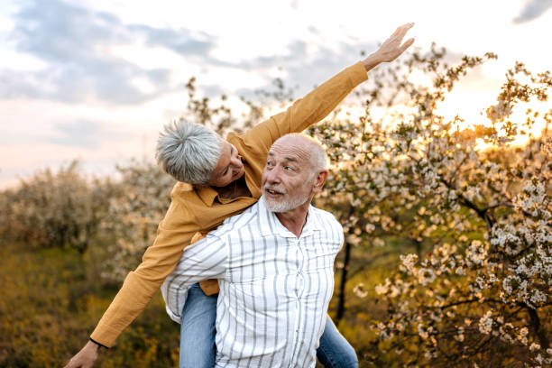 istock Carefree Piggyback Adventure 1492295494