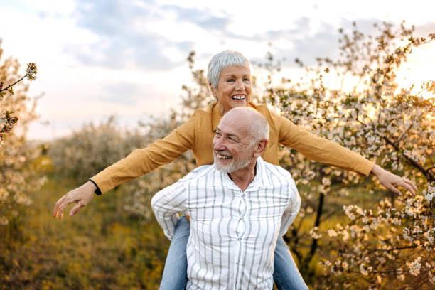 istock Carefree Piggyback Adventure 1492295532