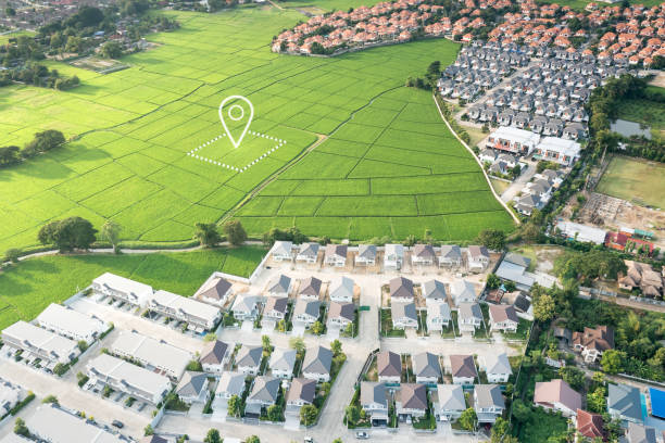 istock Land plot and identify registration symbol in aerial view. 1492319391