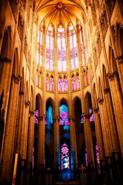 beauvais cathedral, beauvais, france - beauvais imagens e fotografias de stock