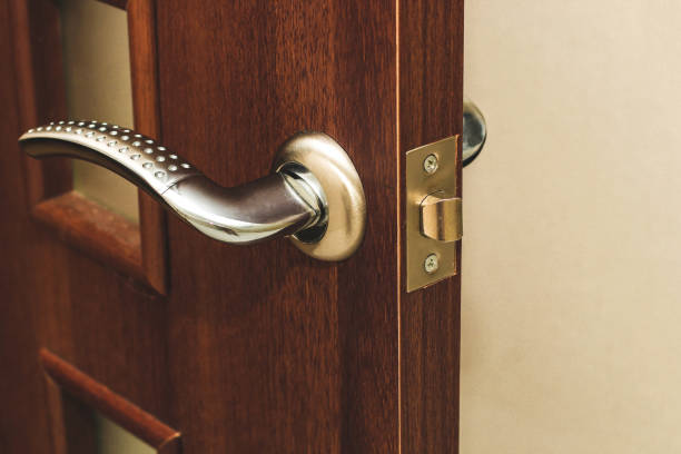 istock Door handle close-up, door closing mechanism 1492350855