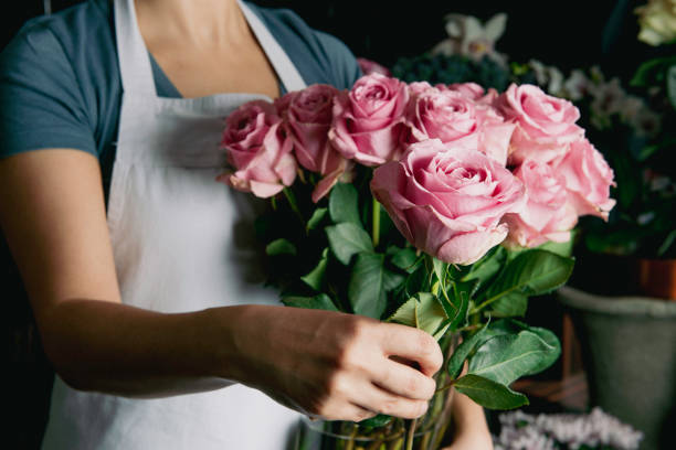 istock Florist Woman 1492399495
