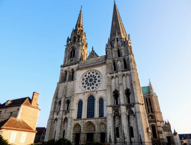 Chartres Cathedral, also known as the Cathedral of Our Lady of Chartres (French: Cathédrale Notre-Dame de Chartres), is a Catholic church in Chartres, France Chartres Cathedral, also known as the Cathedral of Our Lady of Chartres (French: Cathédrale Notre-Dame de Chartres), is a Catholic church in Chartres, France chartres cathedral stock pictures, royalty-free photos & images