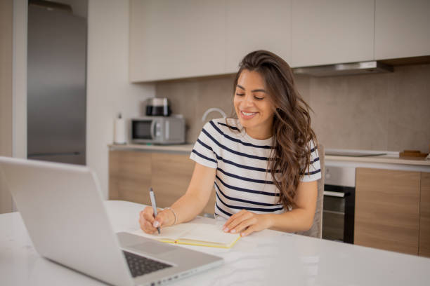 istock Entrepreneur is running her online business 1492452430