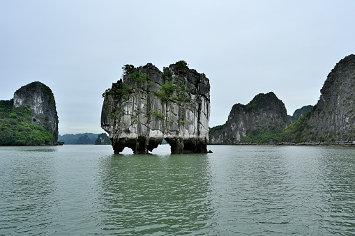 Ha Long Bay is located in Ha Long City, Quang Ning Province, Vietnam. It is a typical limestone karst landform bay. The whole bay has about 120 kilometers of coastline, a total area of about 1553 square kilometers, and about 2000 islets.\nAbout 434 square kilometers of the central area (containing 775 islets) is a World Natural Heritage Site. The scenery is beautiful and charming.\nIt is a national scenic spot in Vietnam. Countless foreign tourists come here for sightseeing.