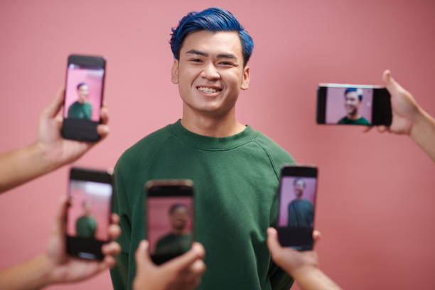 istock Blogger Enjoying Being Photographed 1492517358