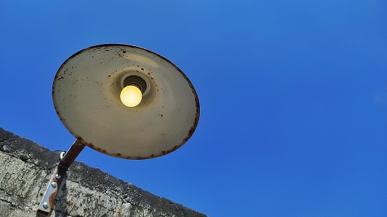 An old roadside lamp that still works