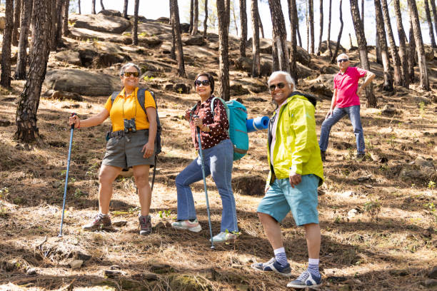 istock Hiking seniors 1492525380