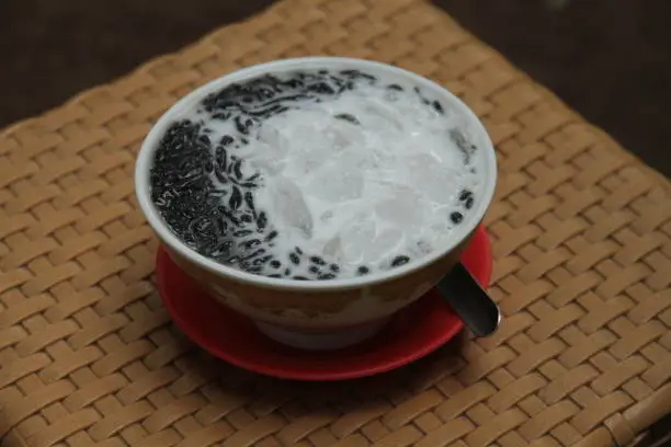 Dawet Ireng is cendol ice that comes from the Need area, Purworejo, Central Java. Dawet granules are black, because they are obtained from straw ashes mixed with water to produce black water