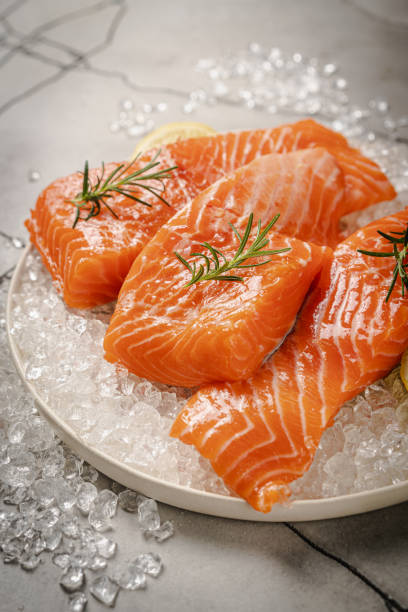 istock Fresh raw salmon fish fillet 1492567724