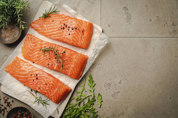 istock Fresh raw salmon fish fillet 1492567753