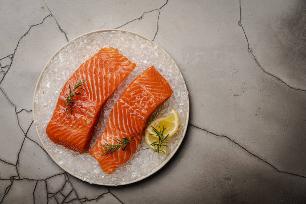 istock Fresh raw salmon fish fillet 1492567770