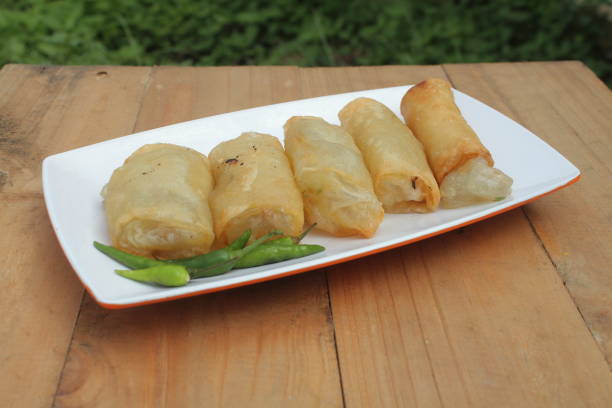 risol filled with cireng risol filled with cireng, a typical food from West Java made from aci gorengan stock pictures, royalty-free photos & images