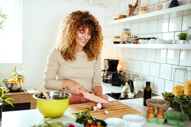 istock Cutting of  radish for salad 1492582108