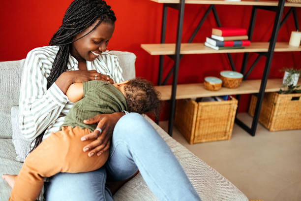 istock Mother breastfeeding baby 1492584091