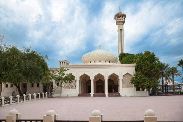 istock Mosque in area Bastakiya old town with Arabic architecture in Dubai, UAE. 1492609648