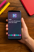 ki-chatbot-auf-dem-smartphone-bildschirm