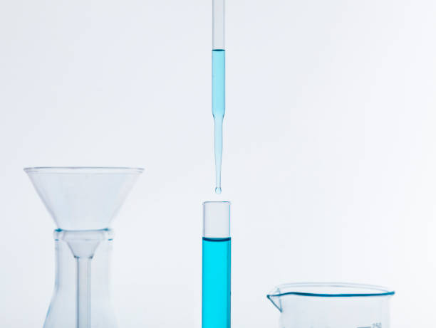 istock Chemical instrument glassware 1492617264
