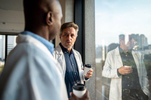 istock Doctors talking in the hospital 1492669115