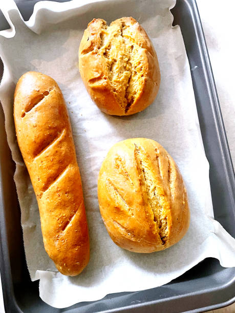 istock Home-cooks bakery bread in homestyle 1492677616