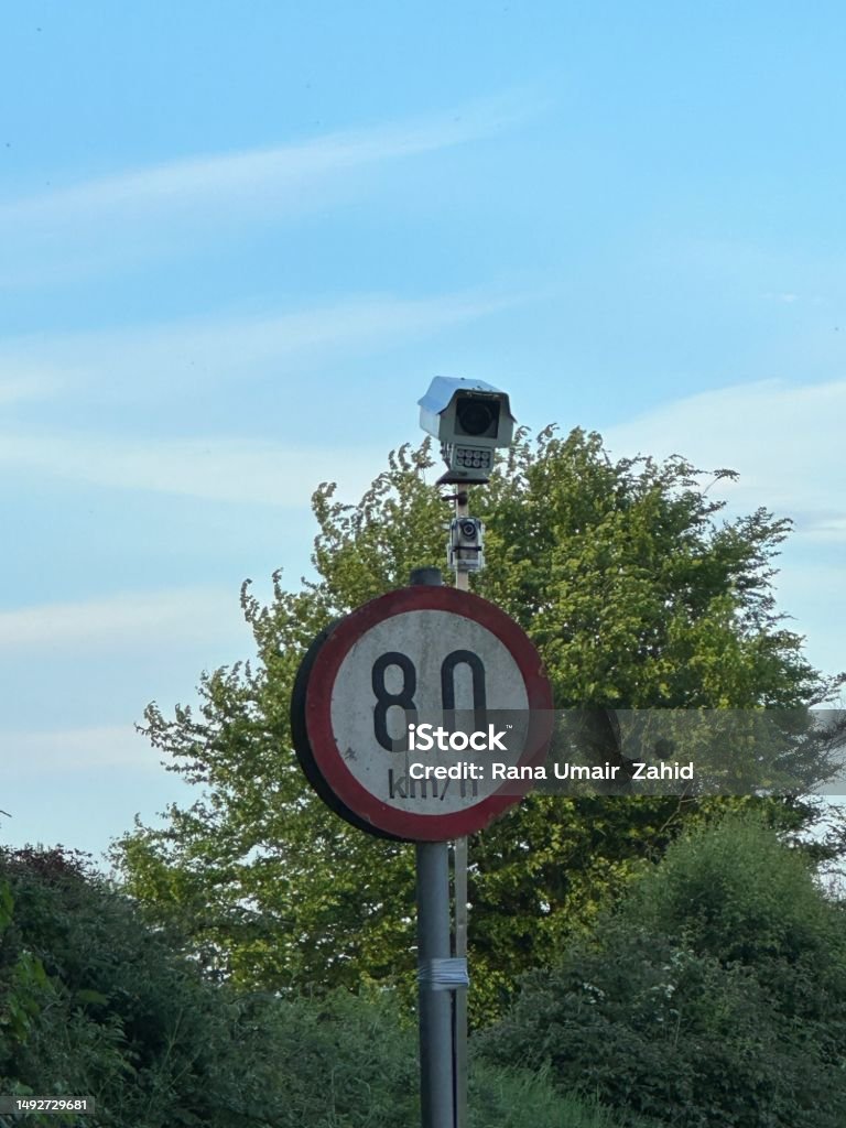 Speed Limit Sign Camera Camera On Speed Limit Sign Post Stock Photo - Download Image Now ...