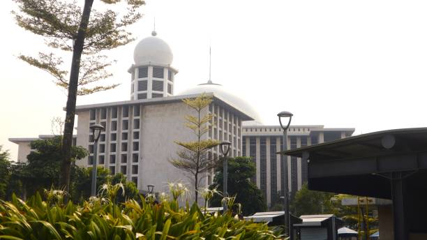 istock Istiqlal Mosque in Indonesia 1492792187