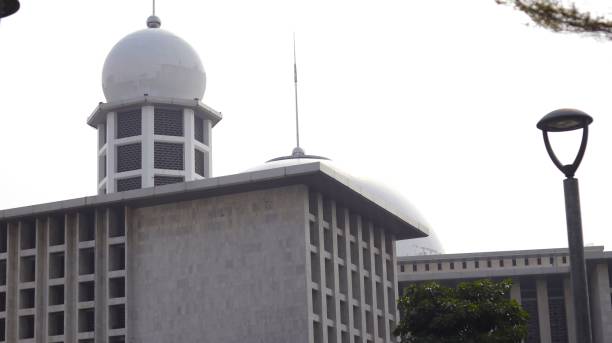 istock Istiqlal Mosque in Indonesia 1492792194