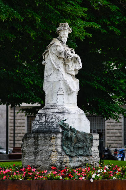 istock The monument to Francesco Nullo in Bergamo Italy 1492795868