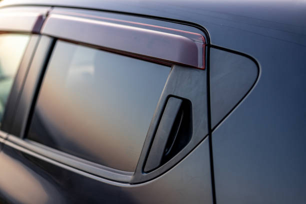 istock Vertical door handle of a vehicle closeup 1492815565