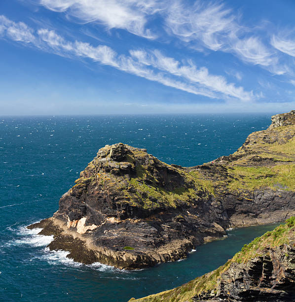 istock Cliff at Cornish coast near Boscastle, Cornwall, England 149289783