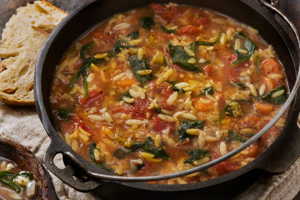 istock Italian Orzo and Spinach Soup 1492920639