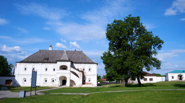istock The territory of the Ryazan Kremlin on a spring sunny day 1492922921