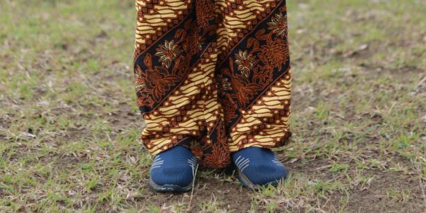 istock Shoes on feet when doing outdoor activities 1492952971