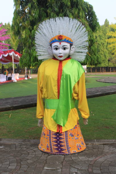 various types of ondel-ondel enliven Jakarta's birthday