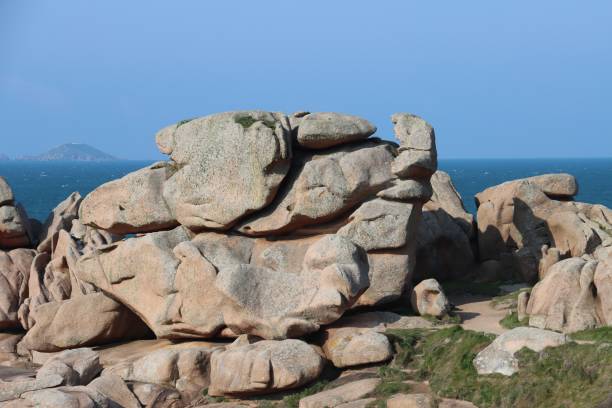 istock Pink granite coast in Brittany 1493168602