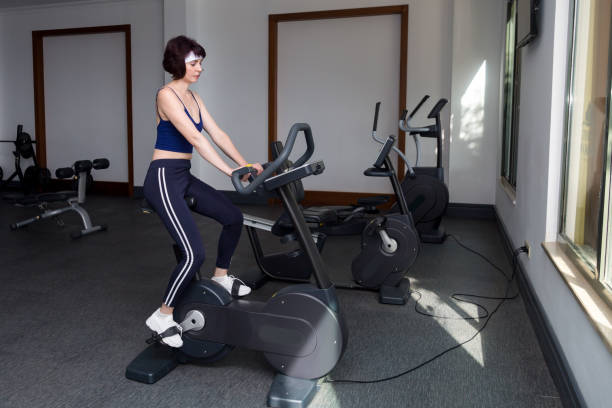 istock A beautiful sportswoman is engaged in simulators in a Turkish hotel 1493175078