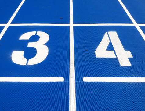 Stadium runway or athlete's track start number (3) (4). Tracks are rubber man-made tracks used in athletics.